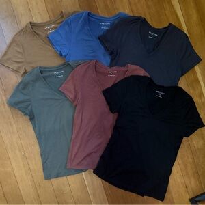 Unbound Merino LOT (6) V-Neck Tees - Assorted Colors